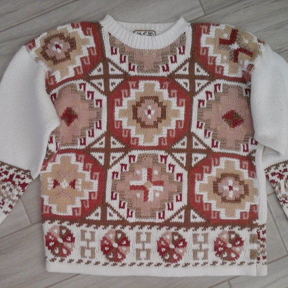Heirloom Collectibles Sweaters - Heirloom Collectibles Vintage Pullover Sweater